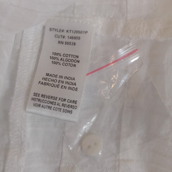 Size SP Kut from the Kloth White Flutter Sleeve Ruffle Lace Top Blouse NWT - Picture 7 of 7